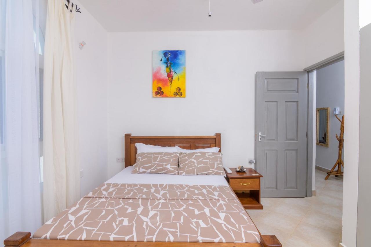 Bali House Apartment Malindi Exterior photo