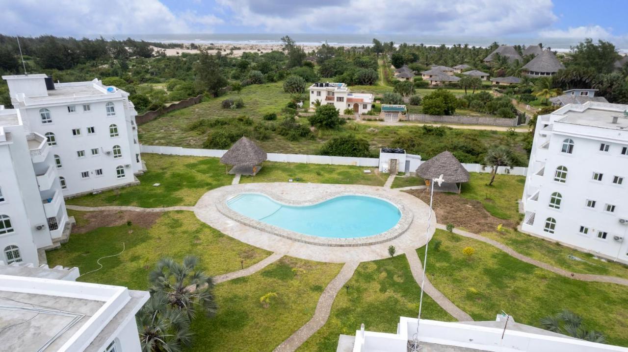Bali House Apartment Malindi Exterior photo